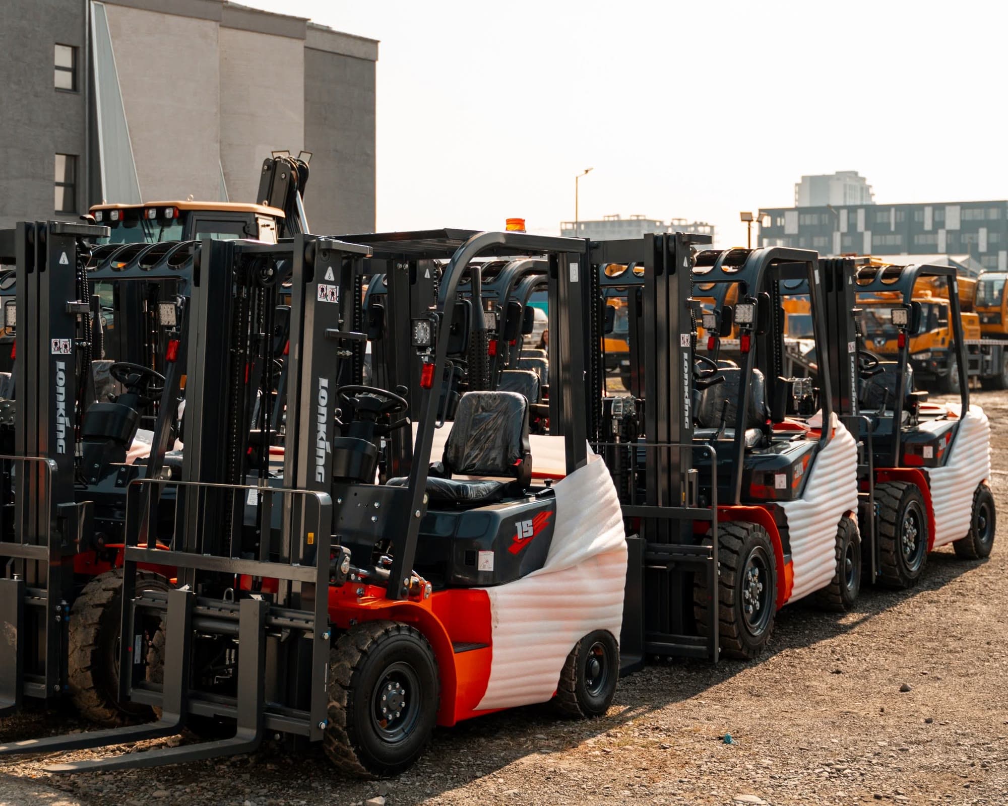 Warehouse Forklift Delivery from Shanghai